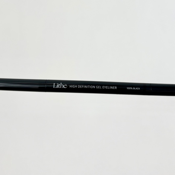 NWT Lithe High Definition Gel Eye Liner with Angled Brush - Picture 7 of 17